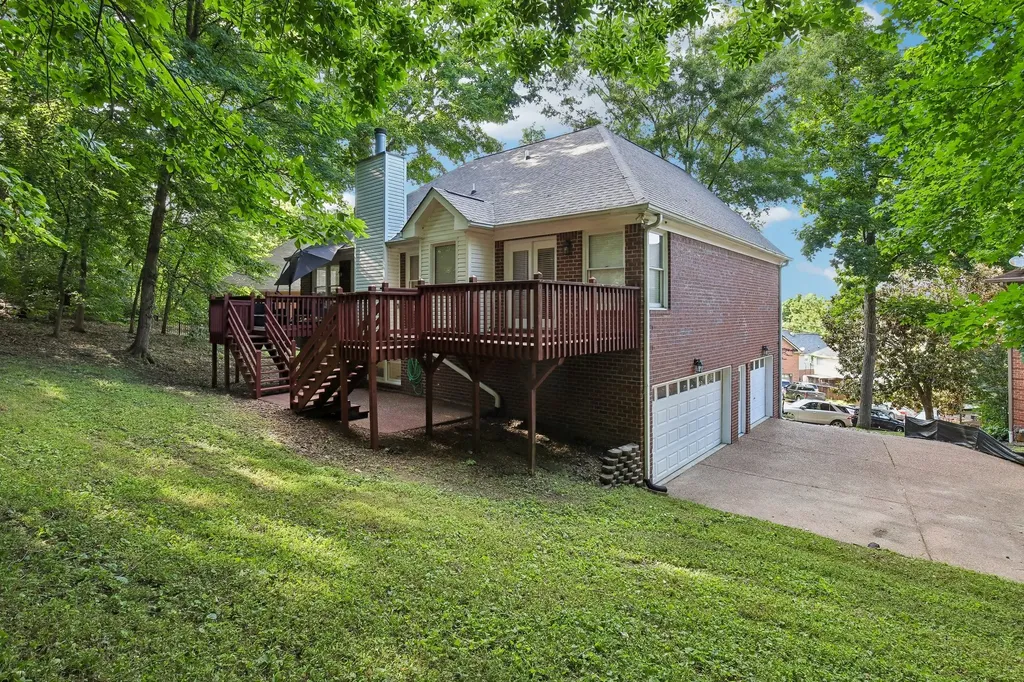 409 Sunset Court Hermitage TN 37076