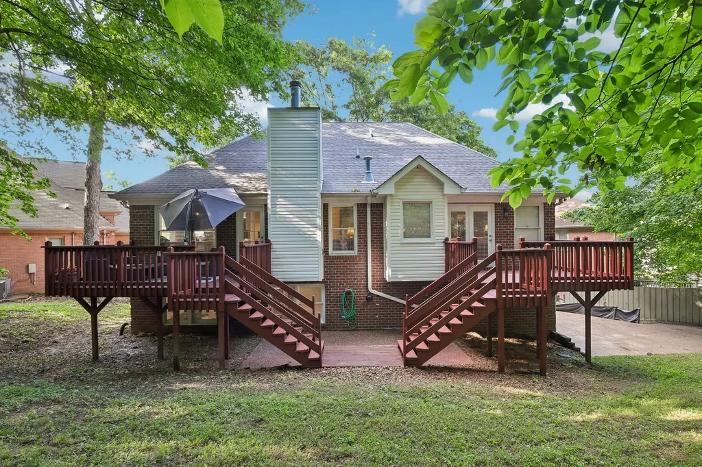 409 Sunset Court Hermitage TN 37076