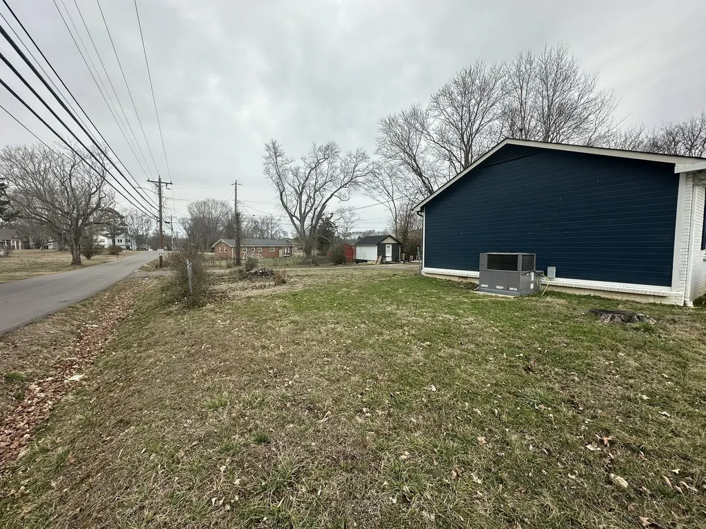 130 E Street Clarksville TN 37042