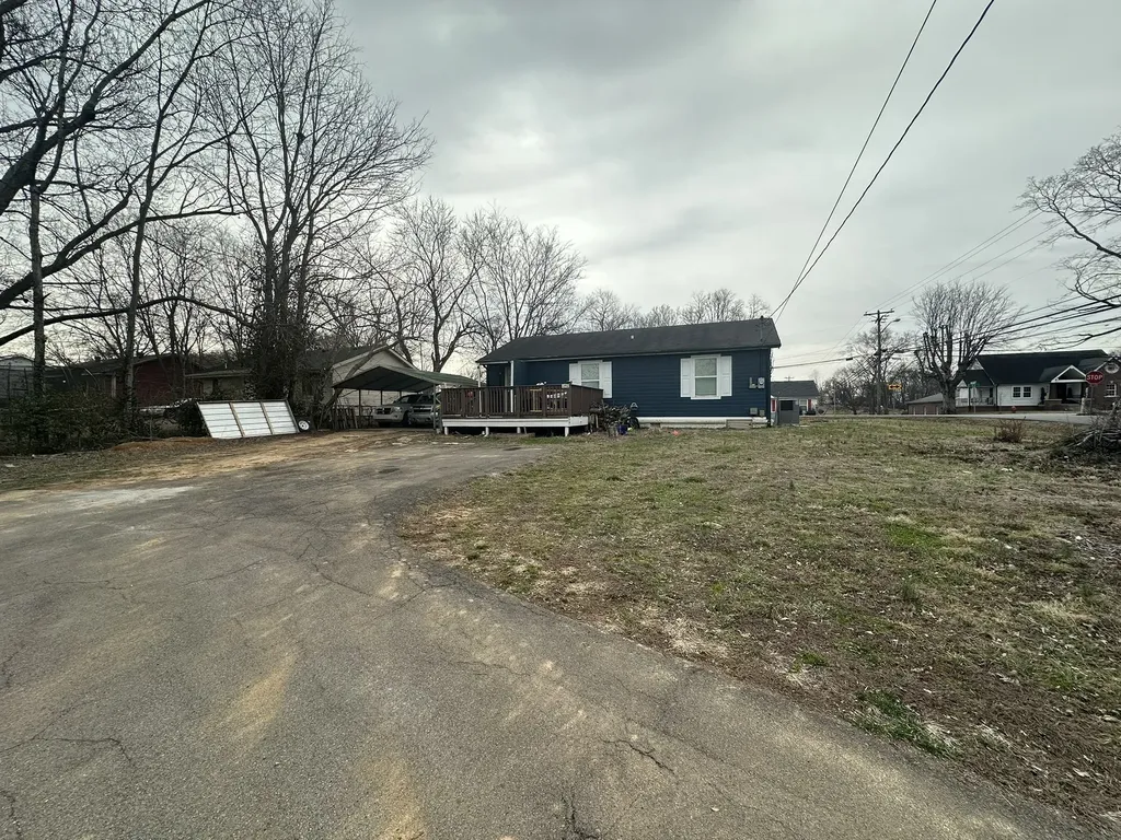 130 E Street Clarksville TN 37042