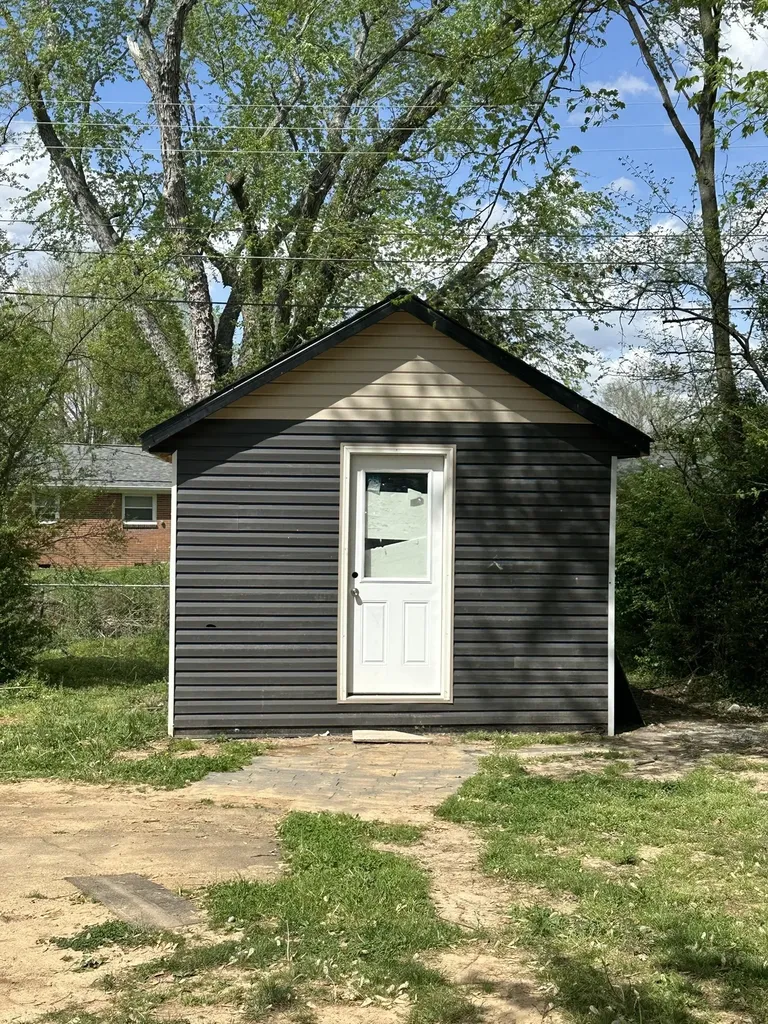 130 E Street Clarksville TN 37042