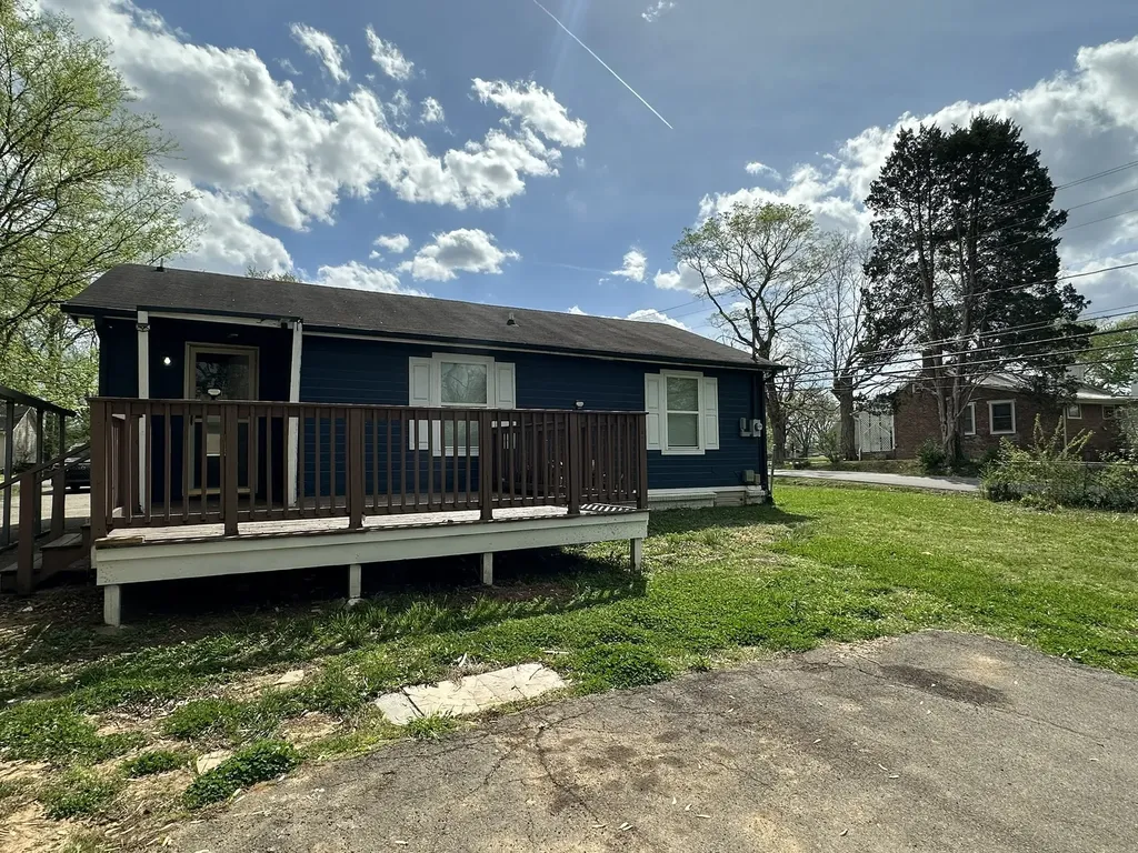 130 E Street Clarksville TN 37042