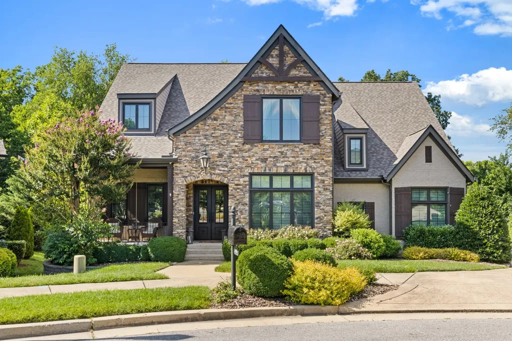 408 Melba Circle Franklin TN 37064