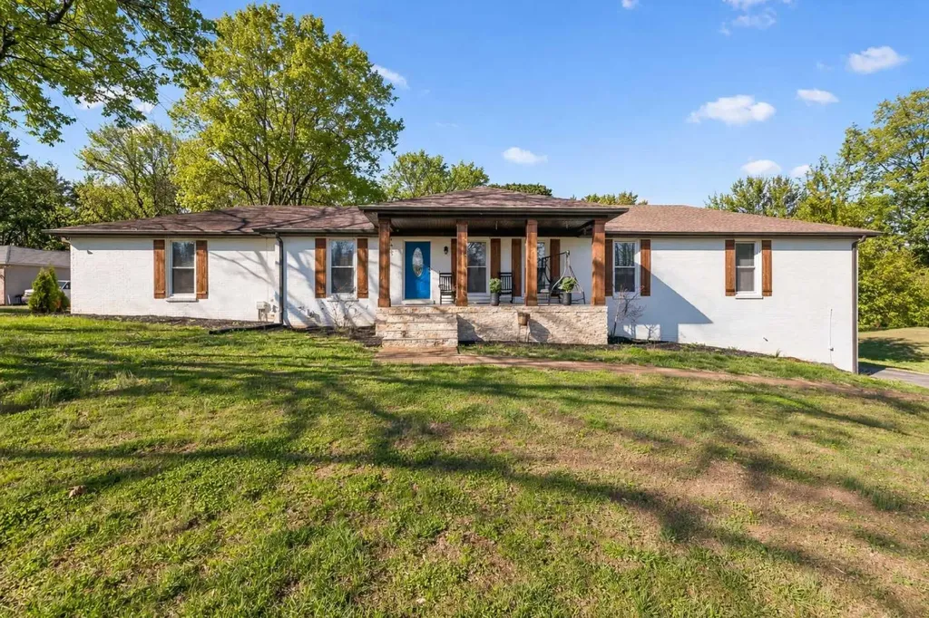 1707 Cook Drive Lebanon TN 37087