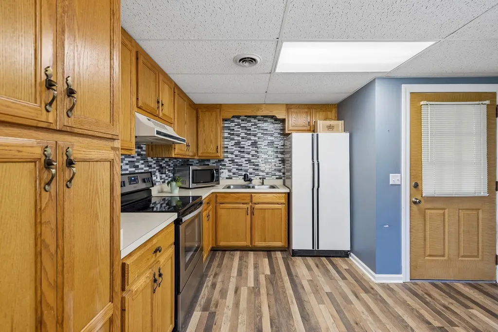 1707 Cook Drive Lebanon TN 37087