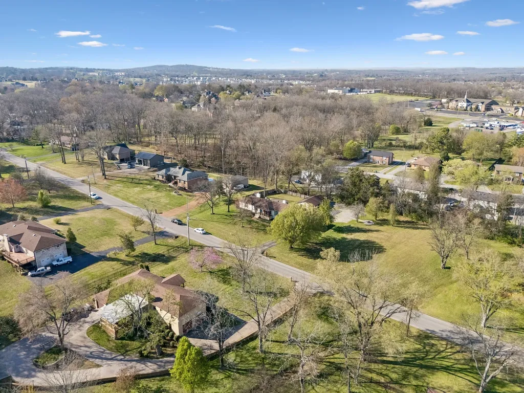 1707 Cook Drive Lebanon TN 37087