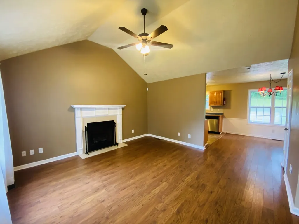 2754 Applemill Court Clarksville TN 37040