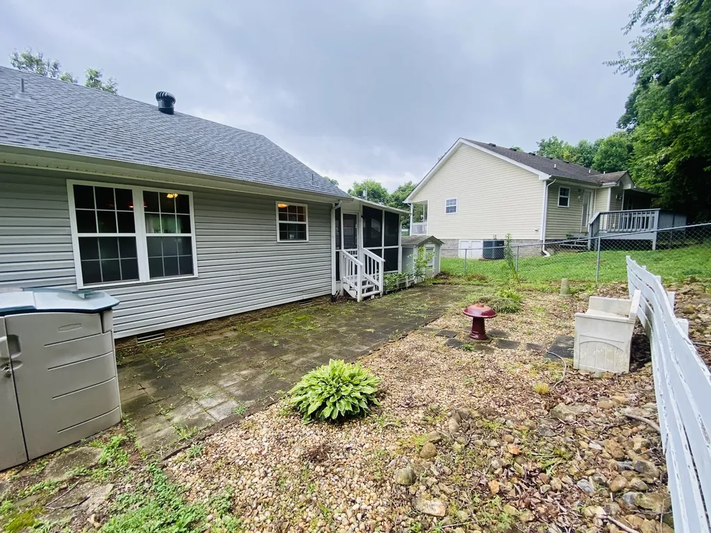 2754 Applemill Court Clarksville TN 37040