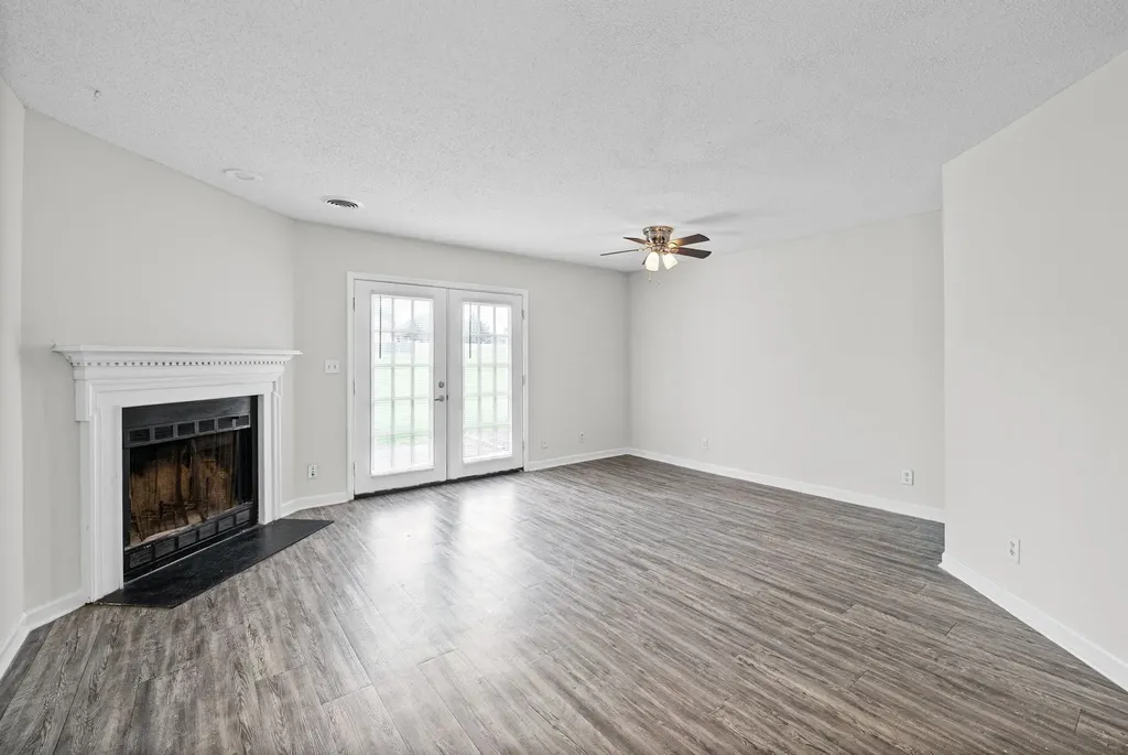 105 Greenland Court Clarksville TN 37042