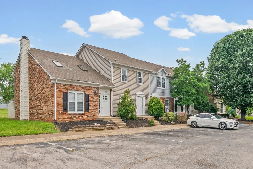 105 Greenland Court Clarksville TN 37042
