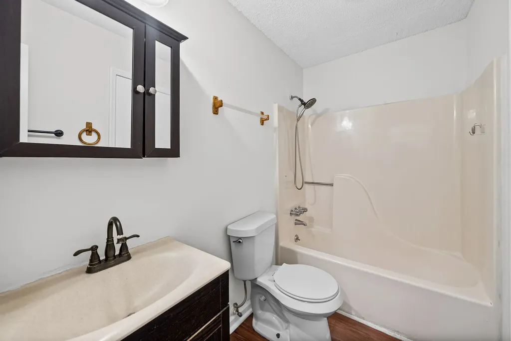 105 Greenland Court Clarksville TN 37042