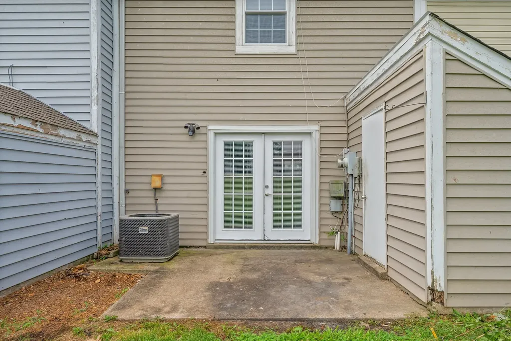 105 Greenland Court Clarksville TN 37042