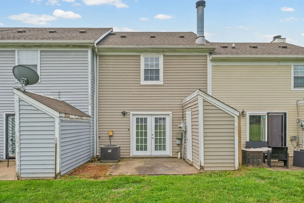 105 Greenland Court Clarksville TN 37042