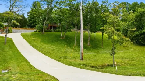 157 Lena Loop Burns TN 37029