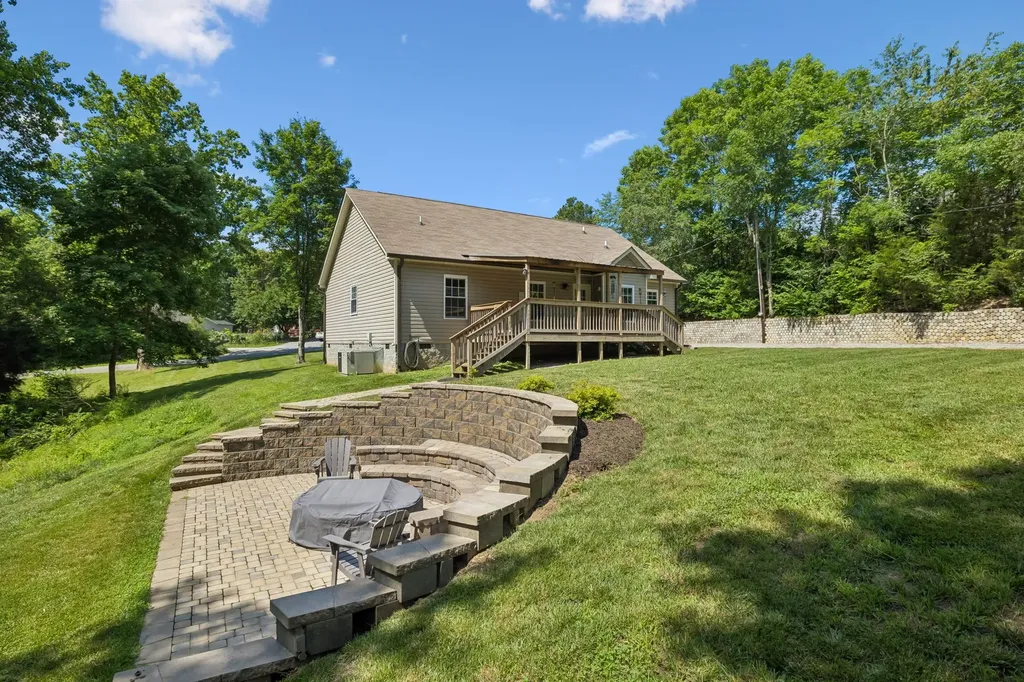 1179 Abernathy Road Ashland City TN 37015