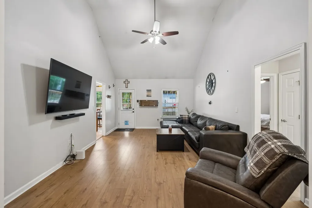 1179 Abernathy Road Ashland City TN 37015