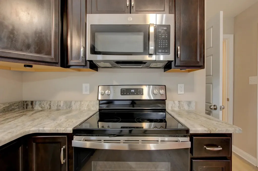4010 Fort Sumter Drive Clarksville TN 37042
