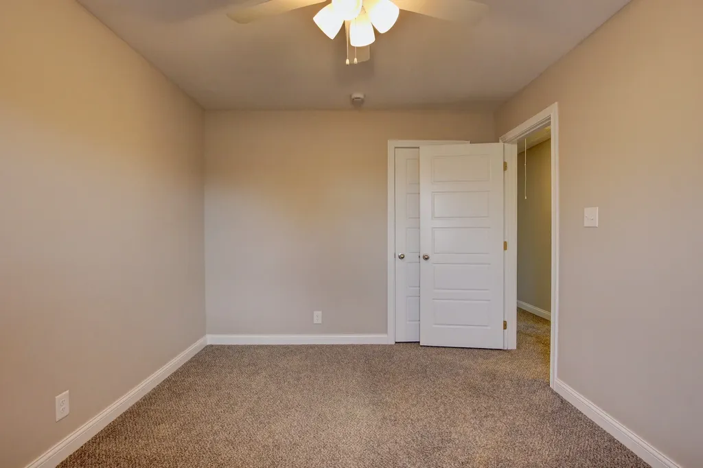 4010 Fort Sumter Drive Clarksville TN 37042