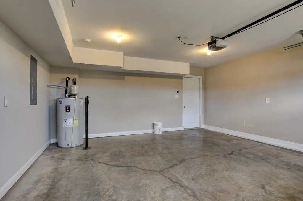 4010 Fort Sumter Drive Clarksville TN 37042