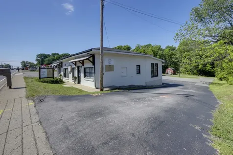 2616 Highway 41, S Greenbrier TN 37073