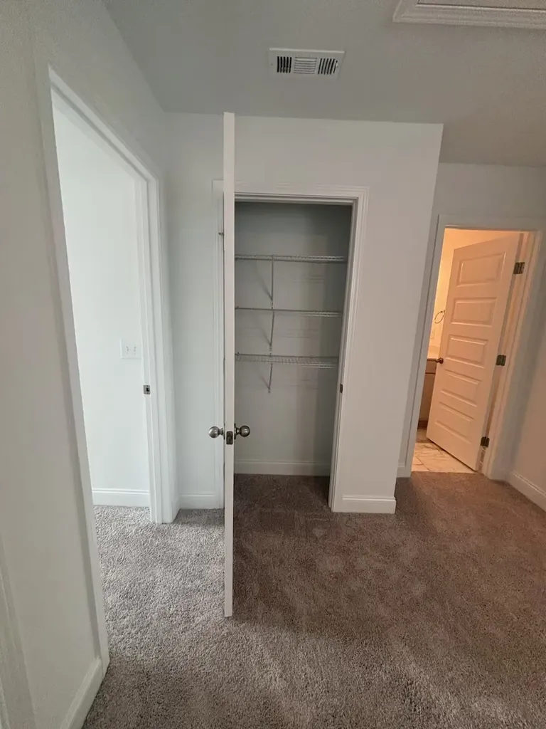 977 Nance Lane Lebanon TN 37087