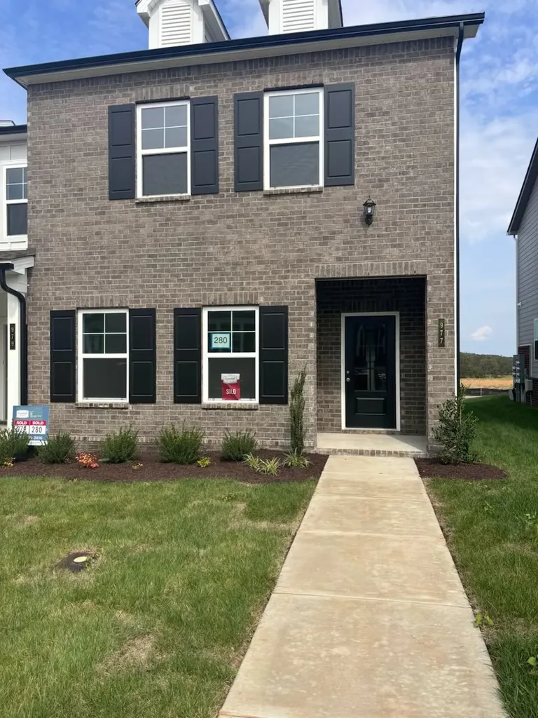 977 Nance Lane Lebanon TN 37087