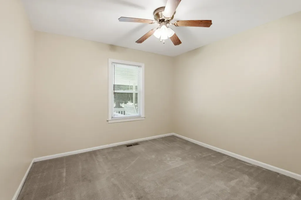 1821 Little Marrowbone Road Ashland City TN 37015