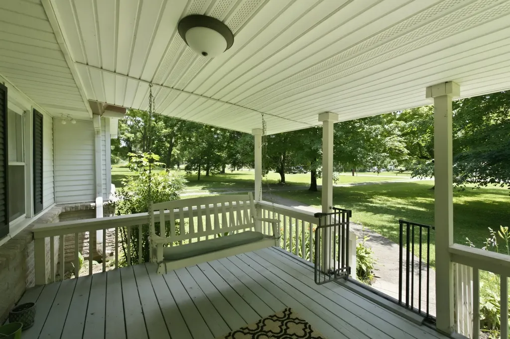 1821 Little Marrowbone Road Ashland City TN 37015