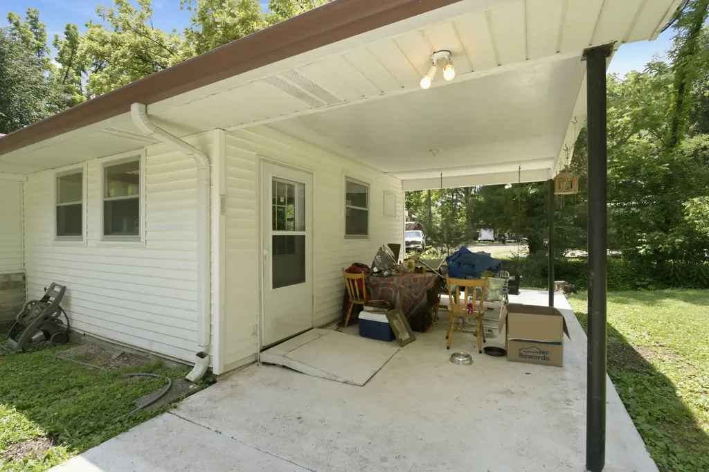 1821 Little Marrowbone Road Ashland City TN 37015