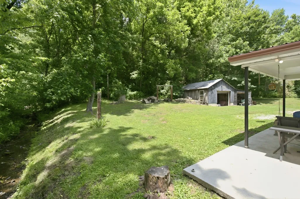 1821 Little Marrowbone Road Ashland City TN 37015