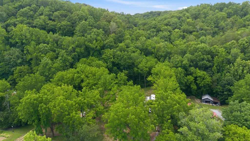 1821 Little Marrowbone Road Ashland City TN 37015