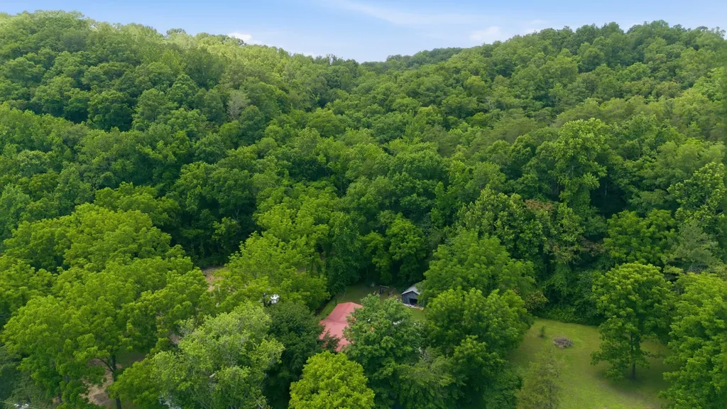 1821 Little Marrowbone Road Ashland City TN 37015