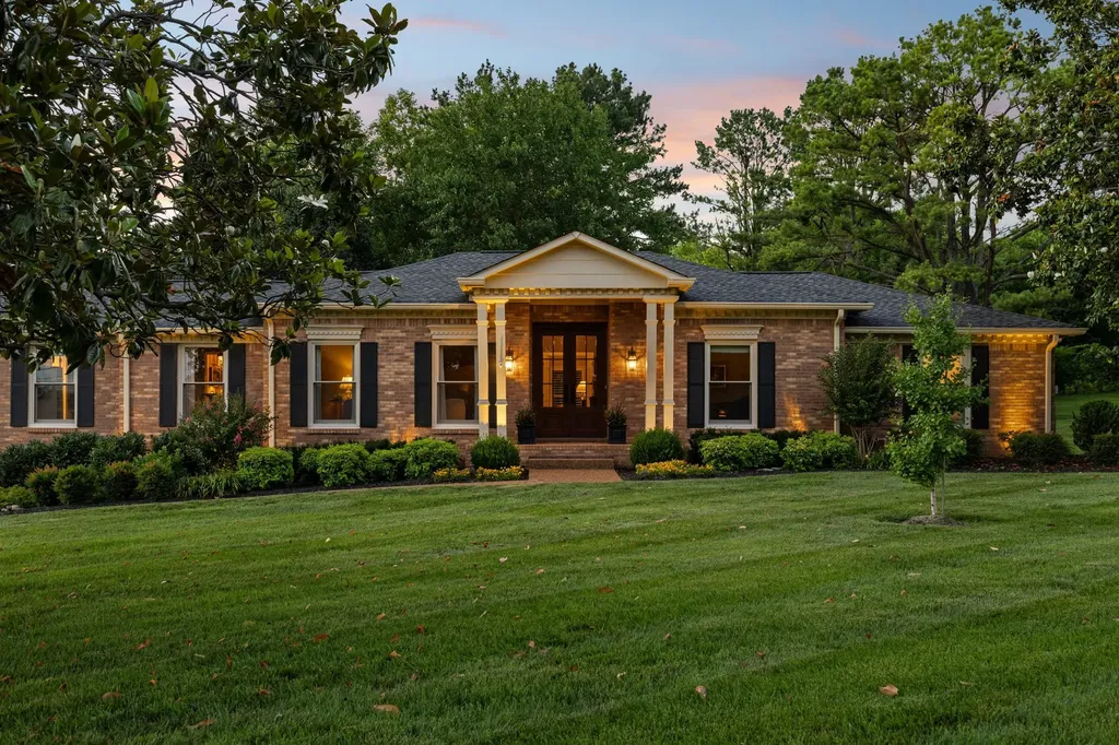 8136 Moores Lane Brentwood TN 37027