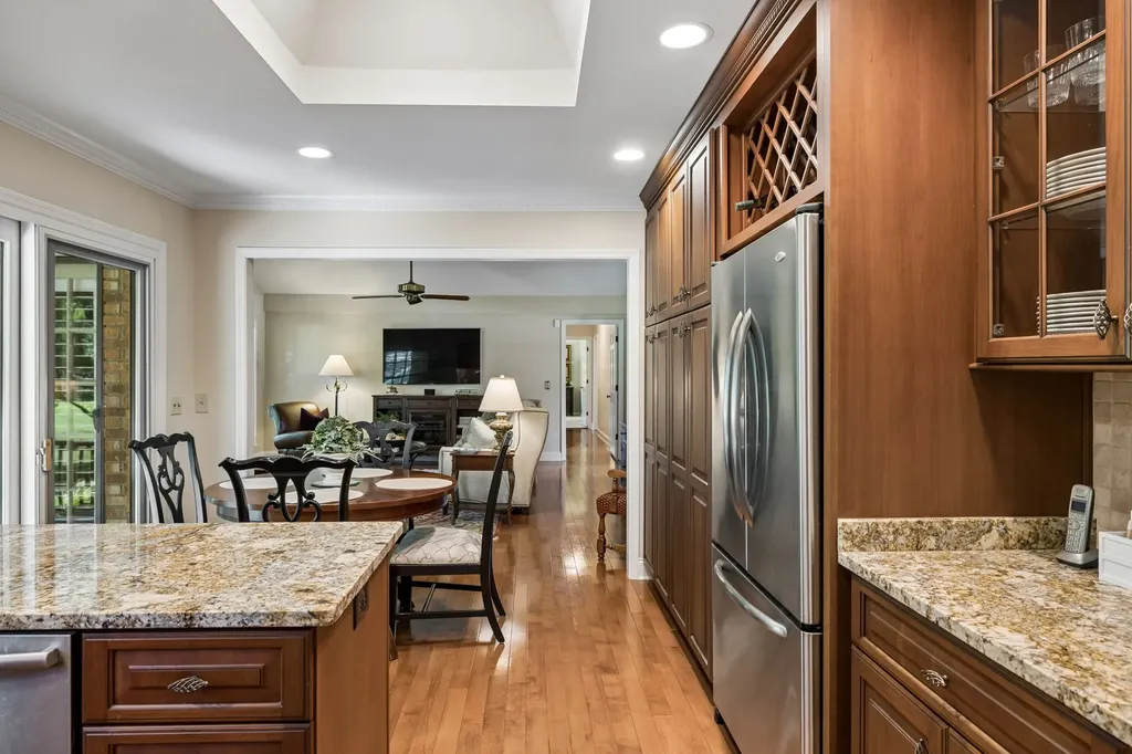8136 Moores Lane Brentwood TN 37027