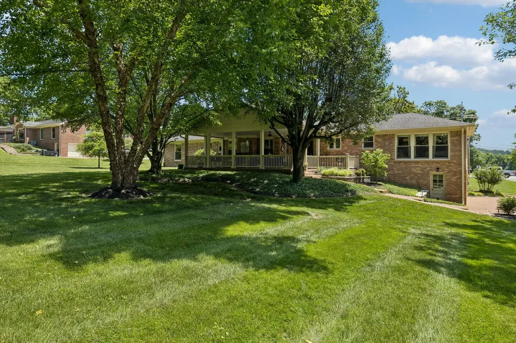 8136 Moores Lane Brentwood TN 37027