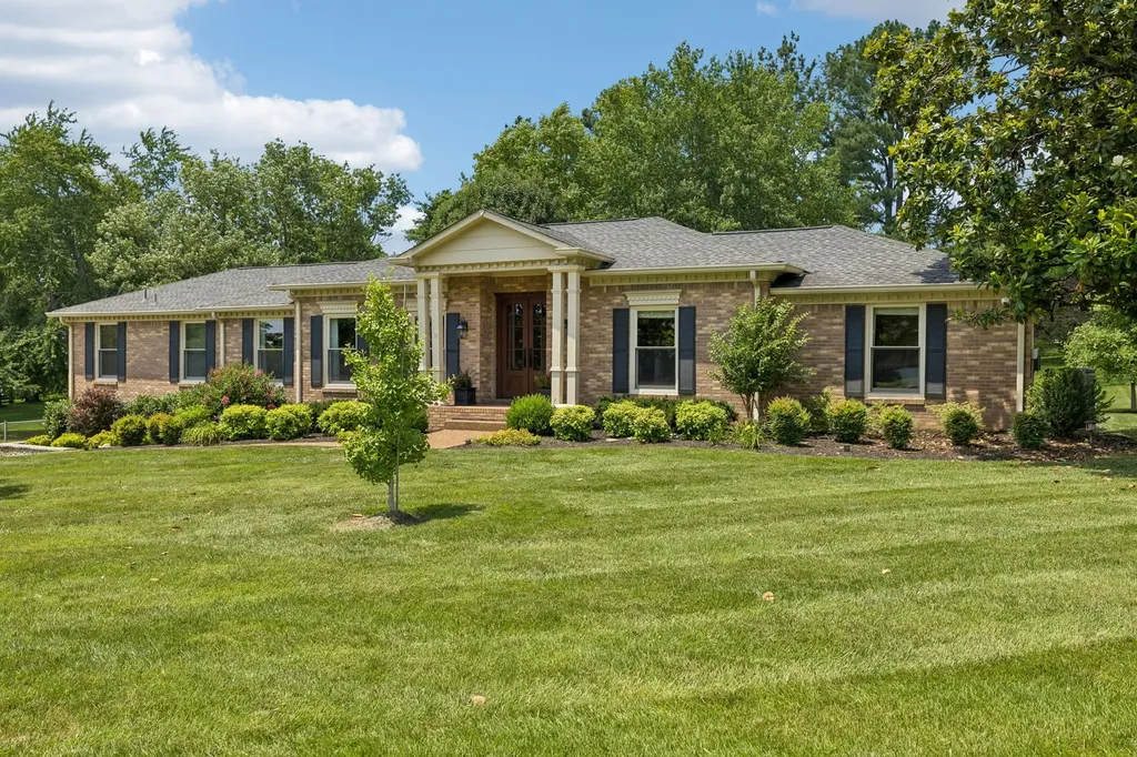 8136 Moores Lane Brentwood TN 37027