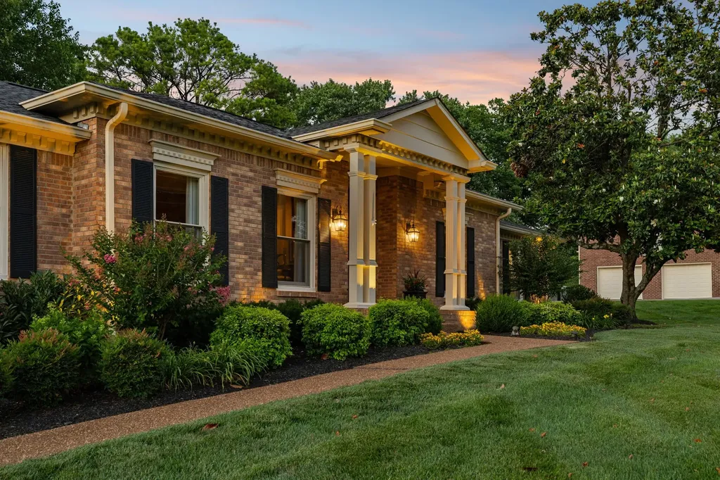8136 Moores Lane Brentwood TN 37027