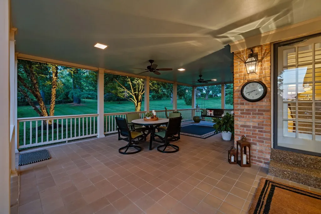 8136 Moores Lane Brentwood TN 37027