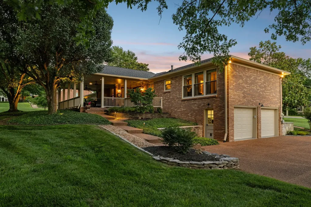 8136 Moores Lane Brentwood TN 37027