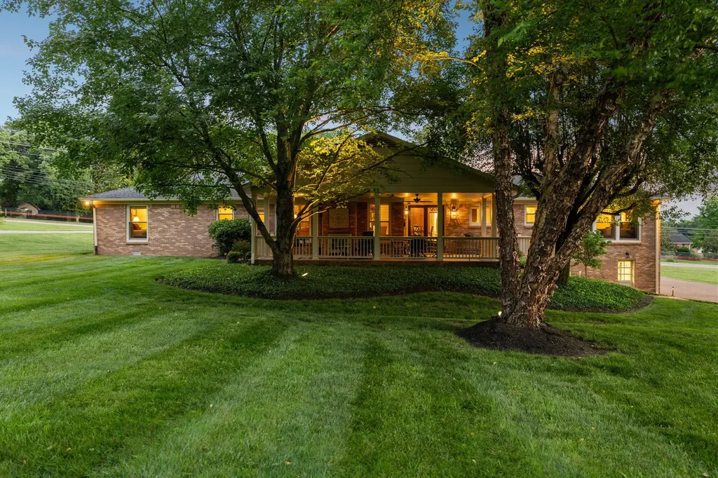 8136 Moores Lane Brentwood TN 37027