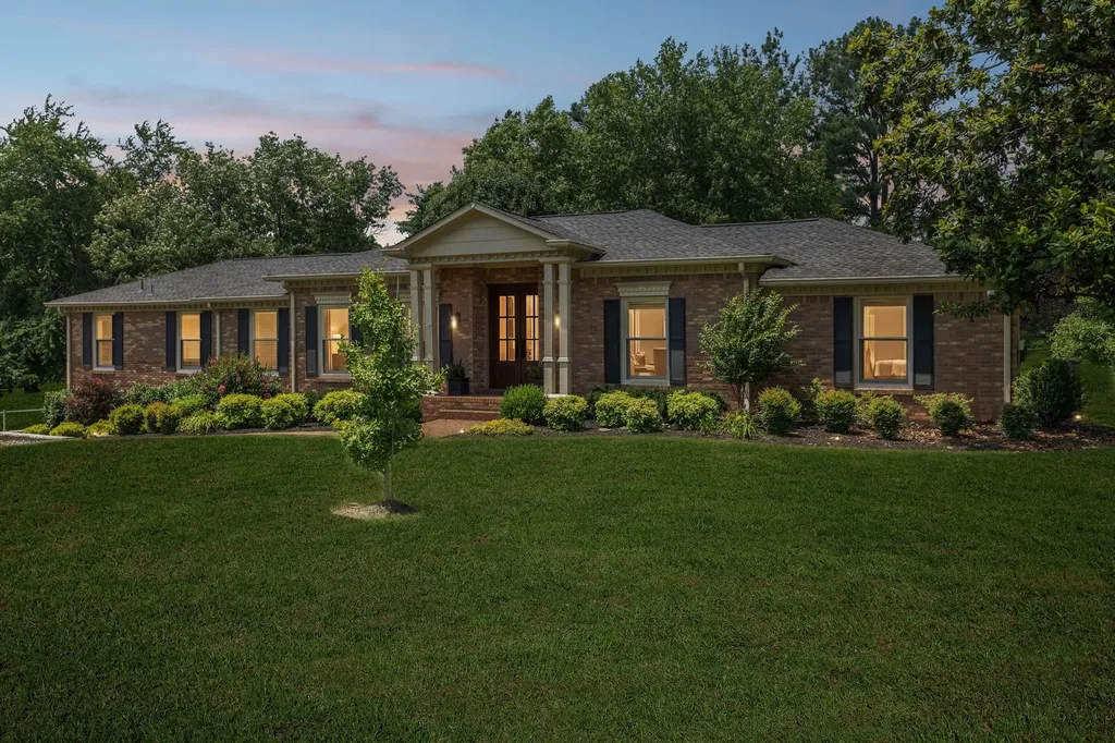 8136 Moores Lane Brentwood TN 37027