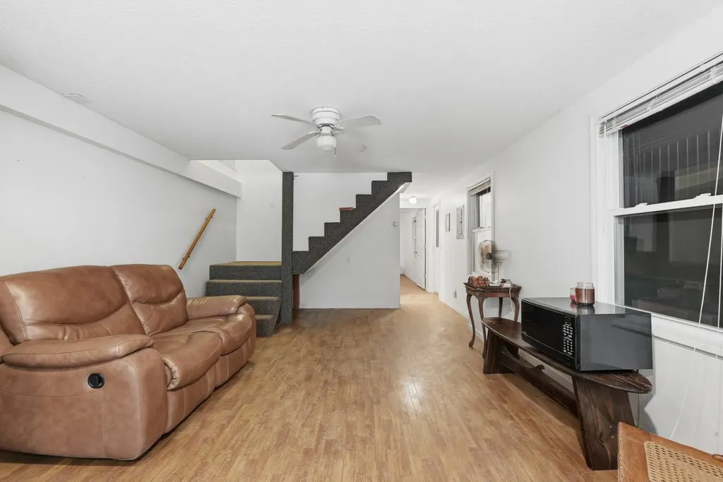 1639 Eucalyptus Drive Byrdstown TN 38549
