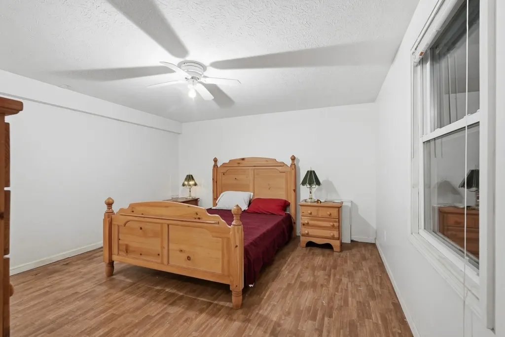 1639 Eucalyptus Drive Byrdstown TN 38549