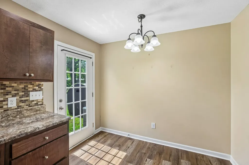 406 Hedgemont Avenue Fayetteville TN 37334