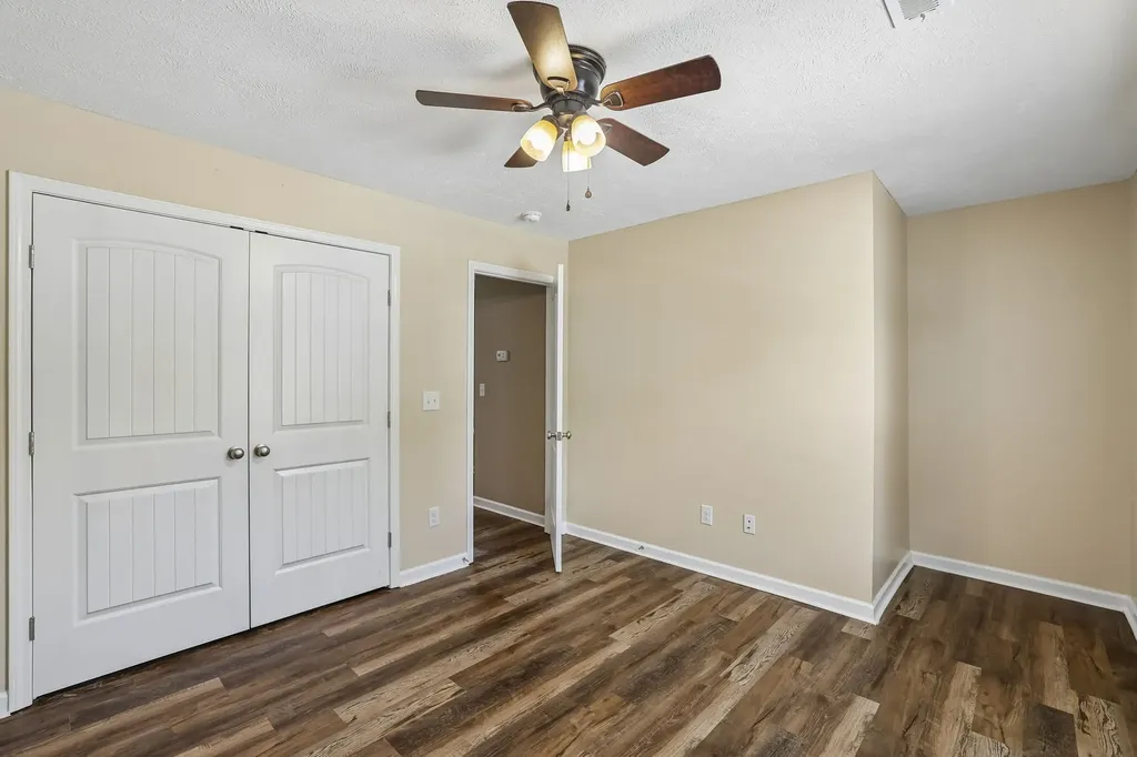 406 Hedgemont Avenue Fayetteville TN 37334