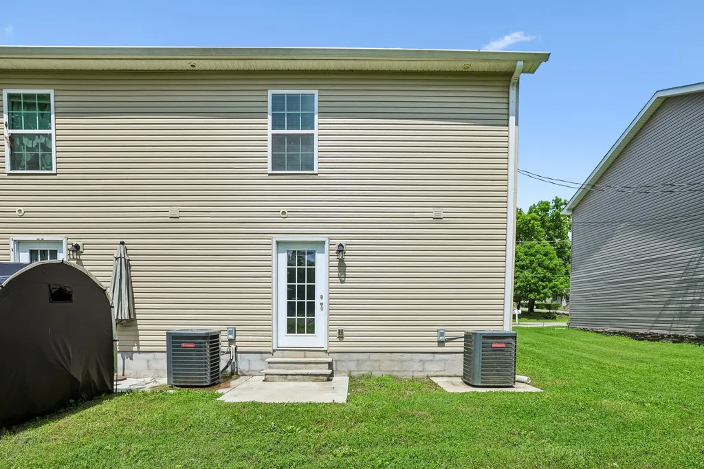 406 Hedgemont Avenue Fayetteville TN 37334