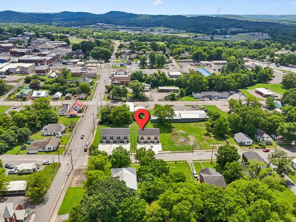 406 Hedgemont Avenue Fayetteville TN 37334