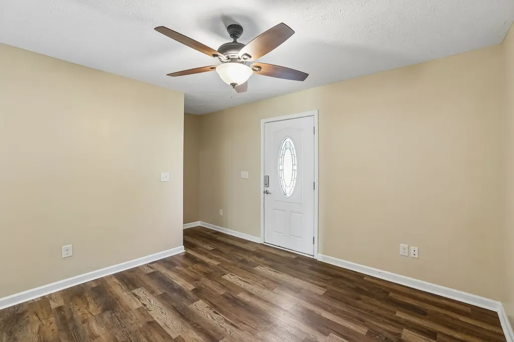 406 Hedgemont Avenue Fayetteville TN 37334