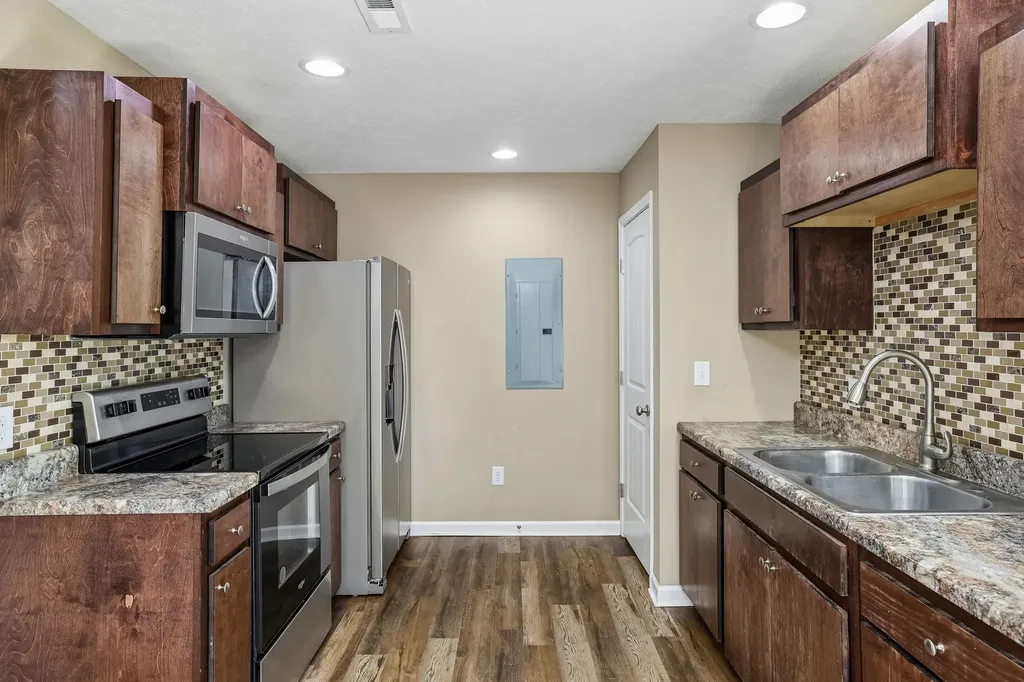 406 Hedgemont Avenue Fayetteville TN 37334