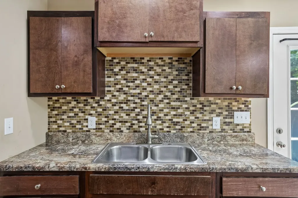 406 Hedgemont Avenue Fayetteville TN 37334